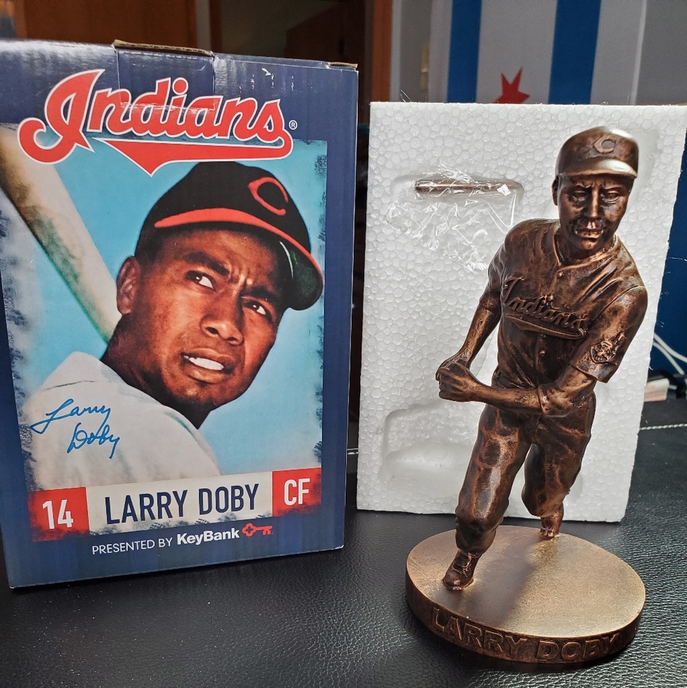 Larry Doby bronze statue